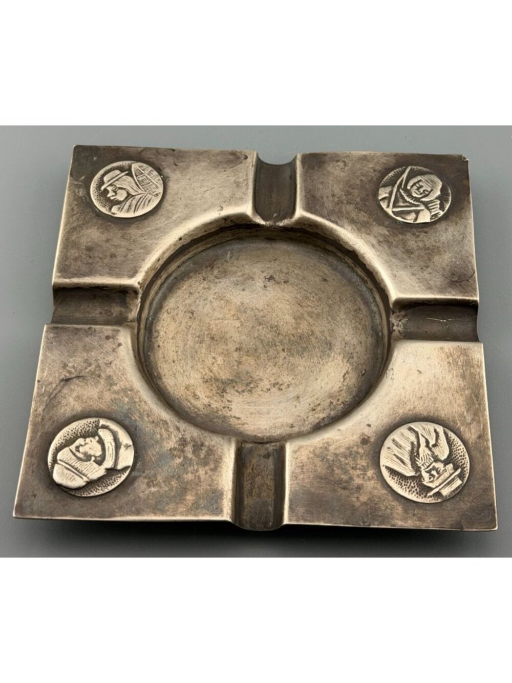 Vintage Peruvian 900 Silver Ashtray Pre-Columbian Revival Figural Portraits